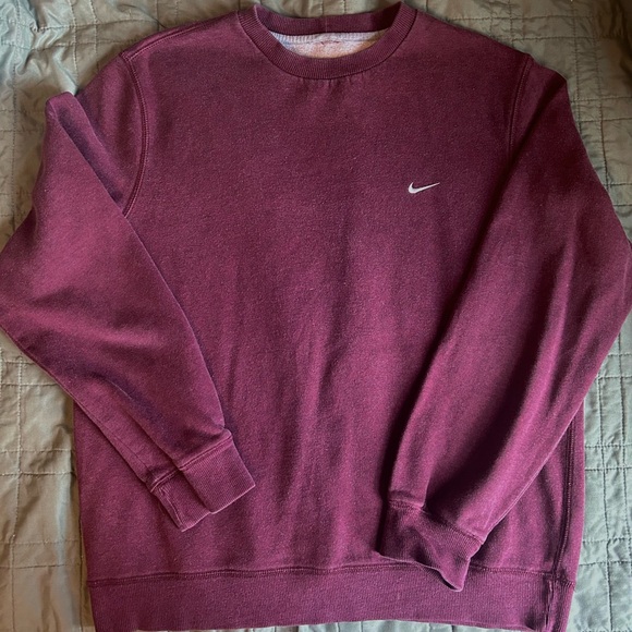 Vintage Nike Crewneck Maroon Red Burgundy Women's/Mens Large - Picture 1 of 6